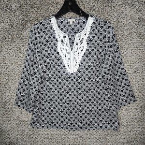Talbots Top Womens Small Black White Sheer V Neck Embroidered Neck‎ Casual